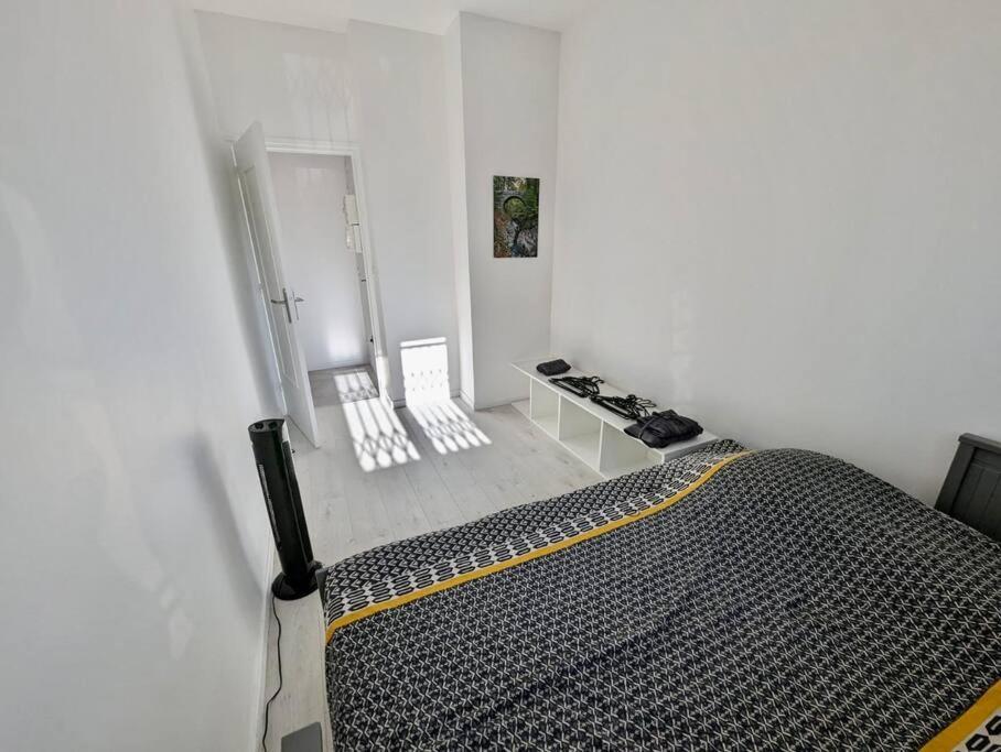 Magnifique T2 Refait A Neuf - Calme & Tout Equipe Avec Parking Grenoble Dış mekan fotoğraf